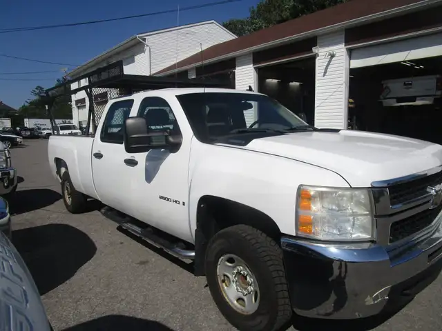 Chevrolet Silverado 2500HD 2WD Crew Cab 153" Box, 8-Speed, 2009 FIN