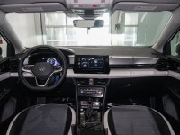 * HEATED FRONT SEATS * BACKUP CAMERA * PUSH BUTTON START * BLIND SPOT MONITOR * FULLY INSPECTED AWD... (image 8)