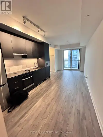 Stunning, brand-new never-lived-in 1-bedroom, I-Bath room corner suite with private underground park...