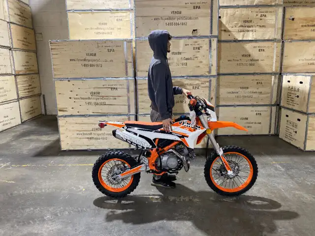 125cc Dirt Bike Manual 4 Speed | Venom Thunder | Motocross in Dirt Bikes & Motocross in Winnipeg - Image 6