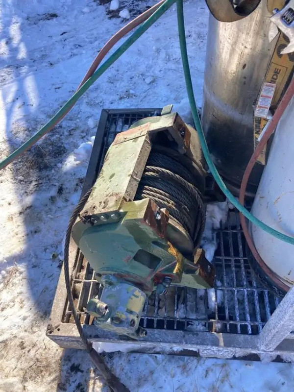 Pull Master Winch Corp 10 Ton Hyd Winch Farming Equipment Saskatoon