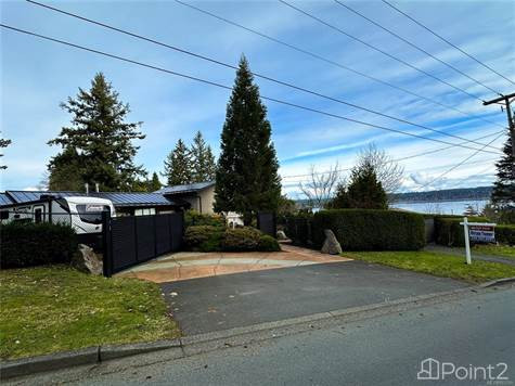 160 5th Ave in Houses for Sale in Campbell River