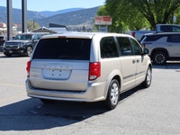 2014 Dodge Grand Caravan SE 3.6L V6 Spacious, practical, and built for family versatility, this 2014... (image 4)