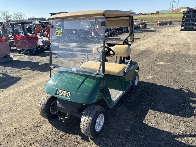 EZ-GO TXT Electric Golf Cart in Other in Chatham-Kent