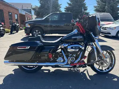 Check out this 2023 CANADIAN Harley-Davidson Street Glide 107ci with only 12,042kms. Be sure to foll...