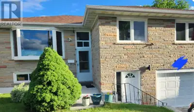 UPPER HOUSE FOR RENT - North Etobicoke. Kipling / Westhumber, Postal Code: M9W3M7, 3 Bedrooms 1.5 Wa...