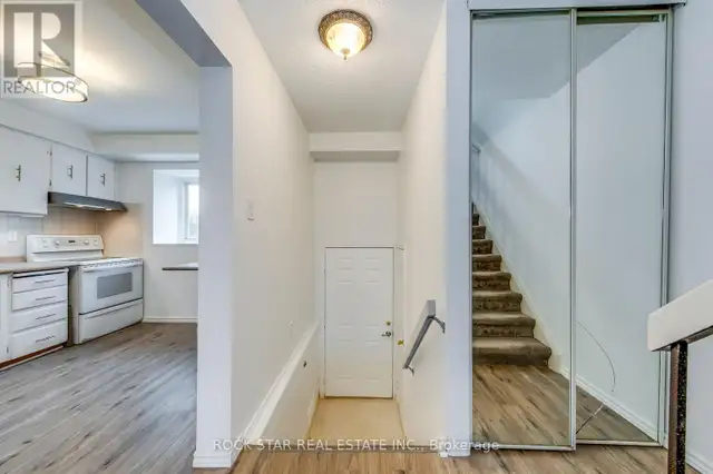 69 - 5 MOREGATE CRESCENT Brampton (Central Park), Ontario in Condos for Sale in Mississauga / Peel Region - Image 5