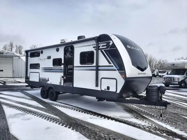 2026 Keystone RV Bullet Crossfire 2290BHWE in Travel Trailers & Campers in St. Albert - Image 4