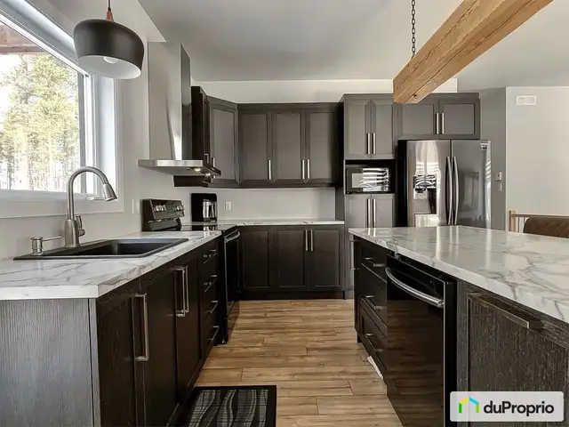 $575,000 - Bungalow for sale in St-Honore-De-Chicoutimi in Houses for Sale in Saguenay - Image 7