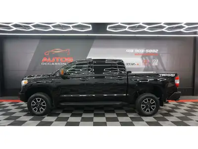 TOYOTA TUNDRA TRD OFF ROAD 4X4 2017 CREWMAX ÉDITION TRD OFF ROAD 4X4 V8 5.7 LITRES 381 HP ** 1 SEUL...