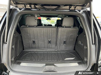 Leather Seats, Heated & Ventilated Seats, Heated Steering, 3rd Row Seating, Adaptive Cruise Control,... (image 8)