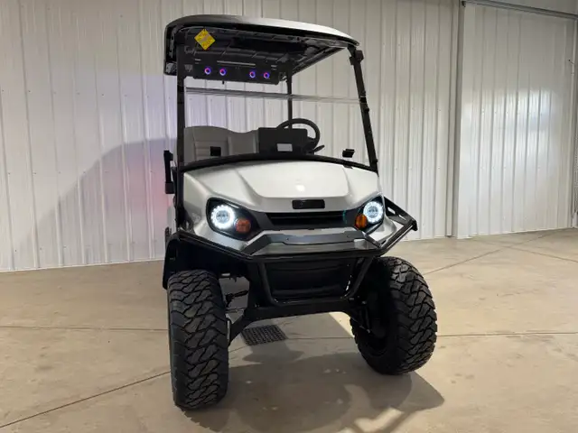 2026 EZGO EXPRESS S4 SUMMIT XT in ATVs in Vernon - Image 15