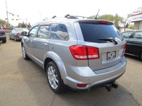 ****** 12 MONTH FREE POWERTRAIN WARRANTY ON LISTED PRICE ****** DRIVE AROUND WITH EASE AND COMFORT I... (image 4)