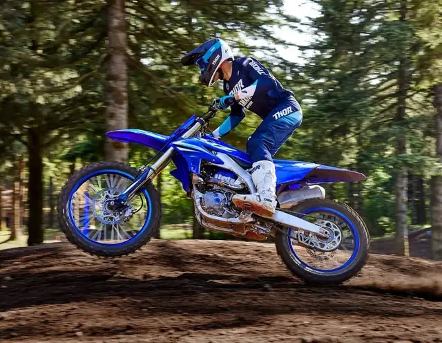 2025 Yamaha YZ 450F - Extra $1500 Rebate in Dirt Bikes & Motocross in Ottawa - Image 3