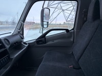 2019 Hino 195 Ryder Stock ID: 834898 Transmission Type/Speed: AUTO 6 Engine: DIESEL J05E-TP '17 210/... (image 8)