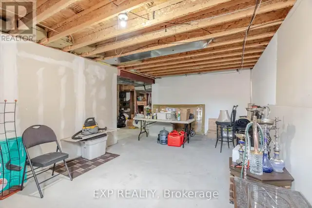 1049 FIELDFAIR WAY Ottawa, Ontario in Houses for Sale in Ottawa - Image 39