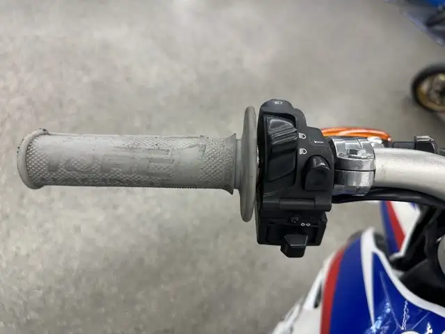 2009 BMW G450 X - V6827 - -Financing Available** in Dirt Bikes & Motocross in Markham / York Region - Image 17