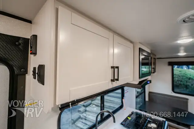2026 Jayco Jay Flight SLX 210QBW in Travel Trailers & Campers in Kelowna - Image 34