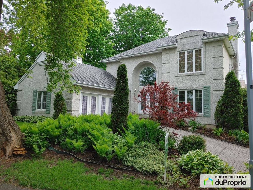 $1,049,000 - 2 Storey for sale in Ste-Dorothée (Îles-Laval) — photo 1