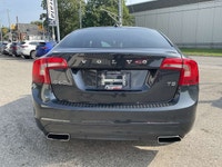 Vehicle Highlights: - Accident free - Dealer serviced - Winter tire pkg included Here's a very rare... (image 5)