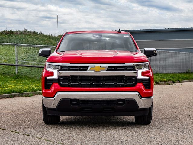 2025 Chevrolet Silverado 1500 LT in Cars & Trucks in Strathcona County - Image 3