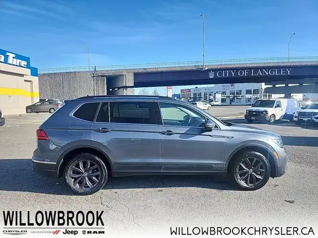2024 Volkswagen Tiguan Comfortline in Cars & Trucks in Delta/Surrey/Langley - Image 7