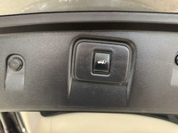 EQUIPPED WITH: BLUETOOTH - NAVIGATION - 360 CAMERA - FRONT/REAR HEATED SEATS - VENTILATED SEATS - KE... (image 9)