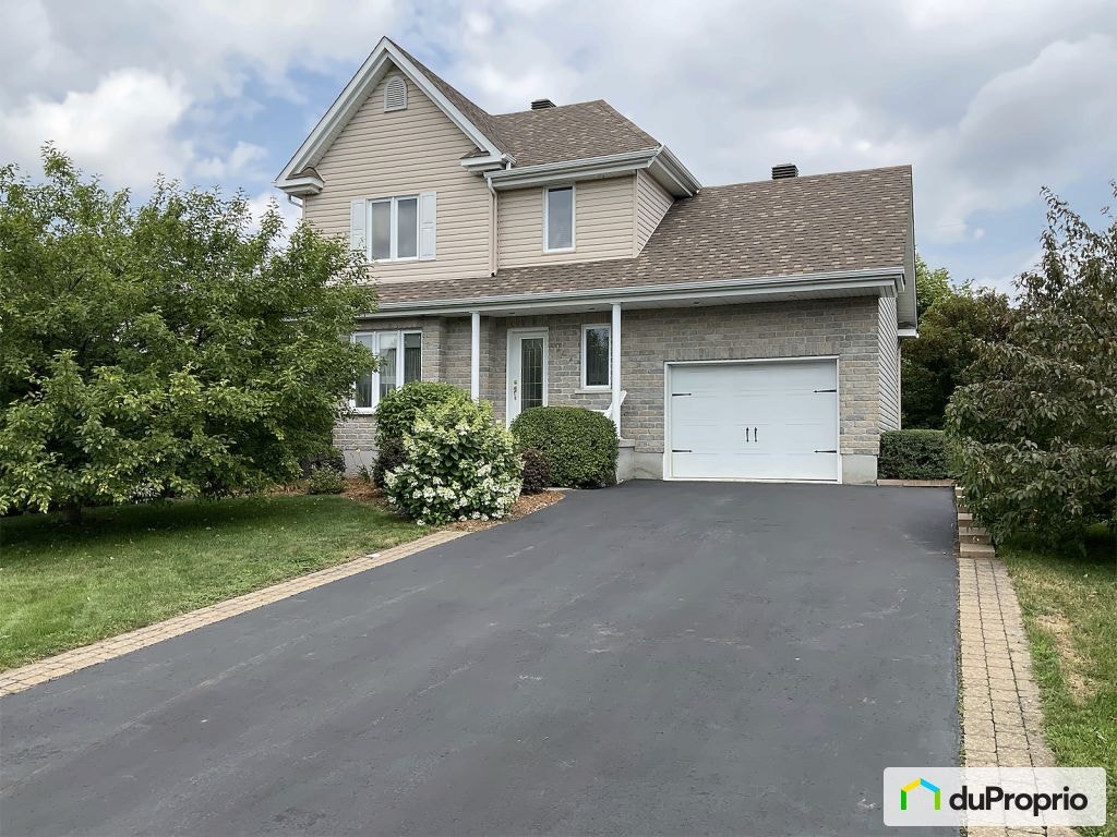 $575,000 - 2 Storey for sale in St-Charles-Borromée — photo 1