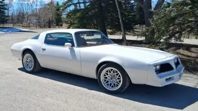 This Two Owner classic is in very nice overall condition. With some very nice mods including a 383 S...