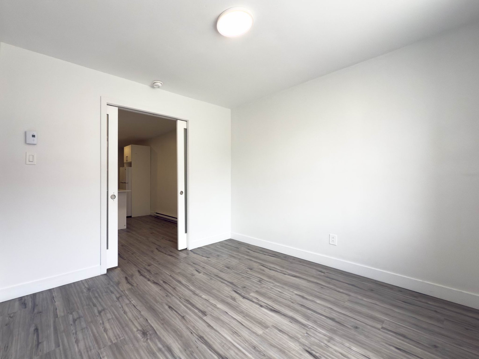 4750 rue Ontario Est — photo 3