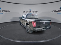 *Premium Audio, Wireless Charging, Sunroof, FX4 Off-Road Package, Lariat Black Appearance Package!*... (image 5)