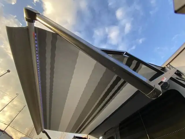 2025 Winnebago Vista 33K in RVs & Motorhomes in Abbotsford - Image 40