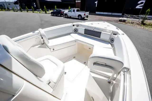 2023 Others 240 in Powerboats & Motorboats in Rimouski / Bas-St-Laurent - Image 23
