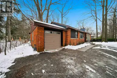 Discover a rare opportunity at 276 Lakeshore Road West in prestigious Southwest Oakville. This well-...