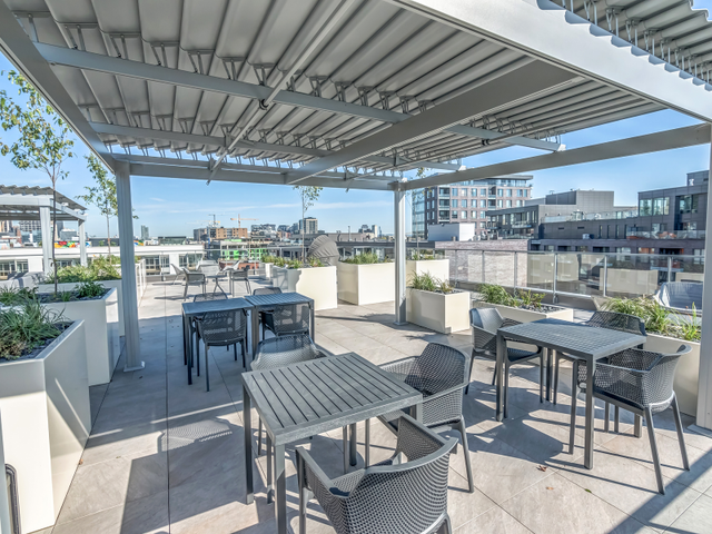 3.5-1 bedroom condo for rent-Apartments GRIFFINTOWN-McCord in Long Term Rentals in City of Montréal - Image 17