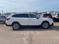 Sunroof, Heated Seats, Rear View Camera, Power Tailgate, SiriusXM! If you are looking for an awesome... (image 5)