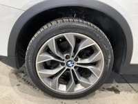 Le BMW X3 2015 xDrive offert chez AutoStudio 72 à Mirabel présente un format pratique à 4 portes, un... (image 5)