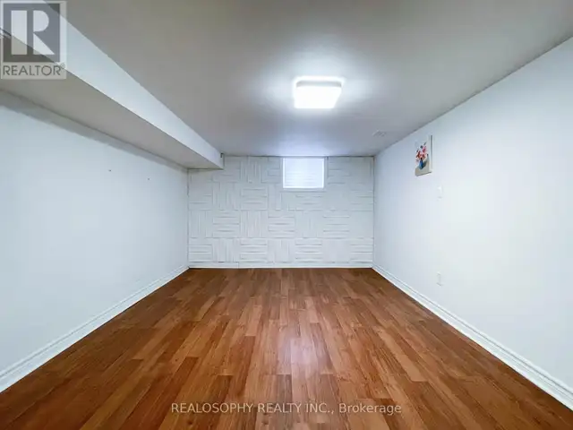 BSMT - 95 ROYAL YORK ROAD Toronto (Mimico), Ontario in Long Term Rentals in Mississauga / Peel Region - Image 6