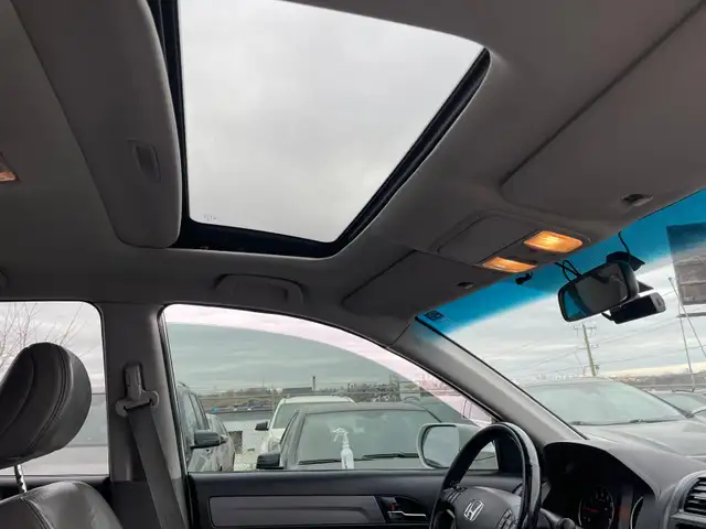 2008 Honda CR-V  4WD EX-L Navi, Heated Seats, Back Cam, Sunroof, in Cars & Trucks in Calgary - Image 17