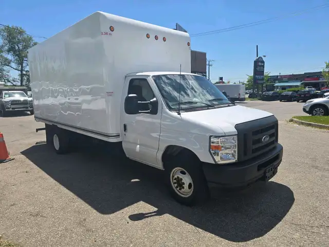 2024 Ford E-450547056910504437766