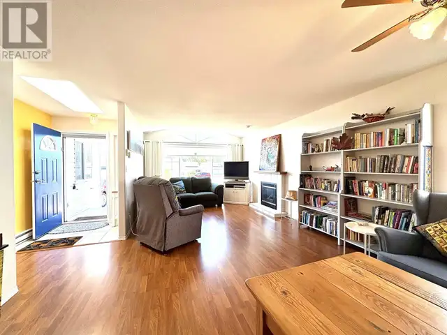 22 535 SHAW ROAD Gibsons, British Columbia in Condos for Sale in Sunshine Coast - Image 6