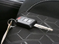 The Mitsubishi RVR is a compact SUV that blends sporty style with everyday practicality. With excell... (image 5)