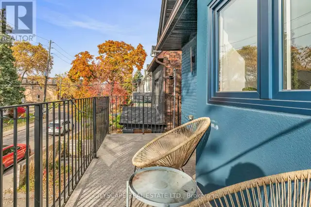 UPPER - 61 EDWIN AVENUE Toronto (Dovercourt-Wallace Emerson-Junc in Long Term Rentals in City of Toronto - Image 28