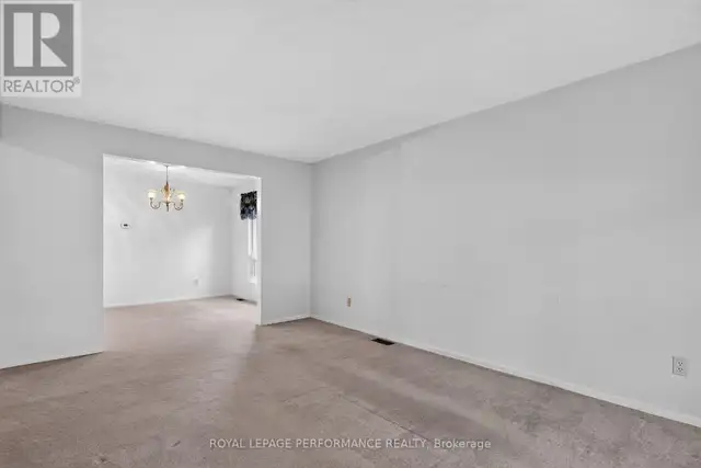 6198 VOYAGEUR DRIVE Ottawa, Ontario in Houses for Sale in Ottawa - Image 9