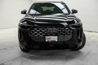 This Audi Q5 delivers a Intercooled Turbo Premium Unleaded I-4 2.0 L/121 engine powering this Automa... (image 1)