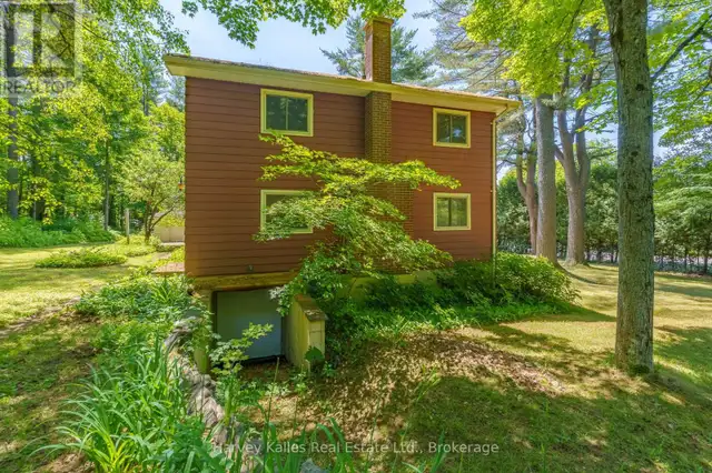 835 MUSKOKA ROAD 3 N Huntsville (Chaffey), Ontario in Houses for Sale in Muskoka - Image 31