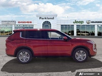 This Mitsubishi Outlander boasts a Regular Unleaded I-4 2.5 L/152 engine powering this Variable tran... (image 6)