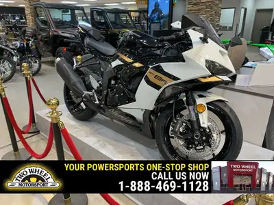 Welcome to Two Wheel Motorsport Experience Supersport Obsession with the new Ninja ZX-6R motorcycle....
