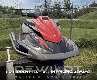Conquer Water Style meets technology in the VX Deluxe. This watercraft revs up performance with an i...