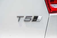T5 INSCRIPTION ... Engine: Moteur à 4 cylindres 2.0L/120CI Safety Equipment Système antipatinage à t... (image 8)